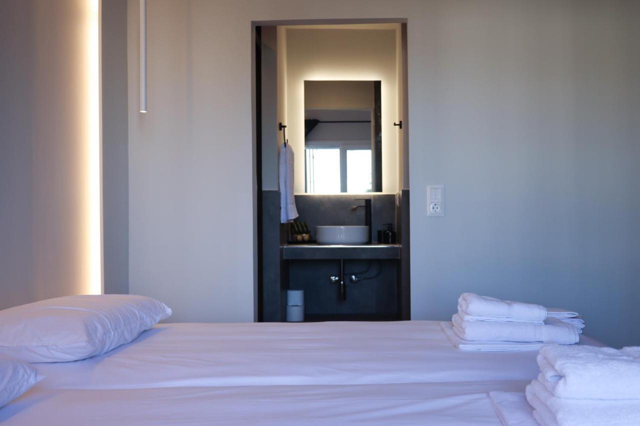 Uphill Unique Boutique Suites Skiathos stad Exteriör bild